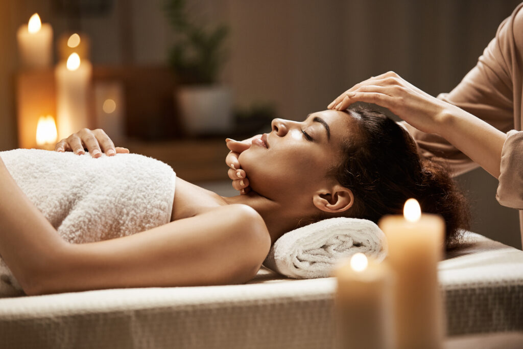 Family Spa Malviya Nagar